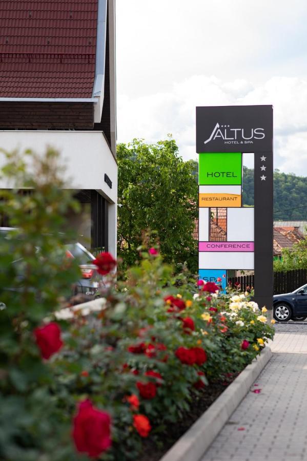 Altus Hotel & Spa Praid Eksteriør billede